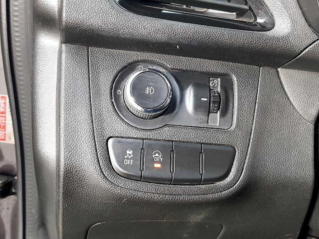 Chevrolet Spark - Vista 11