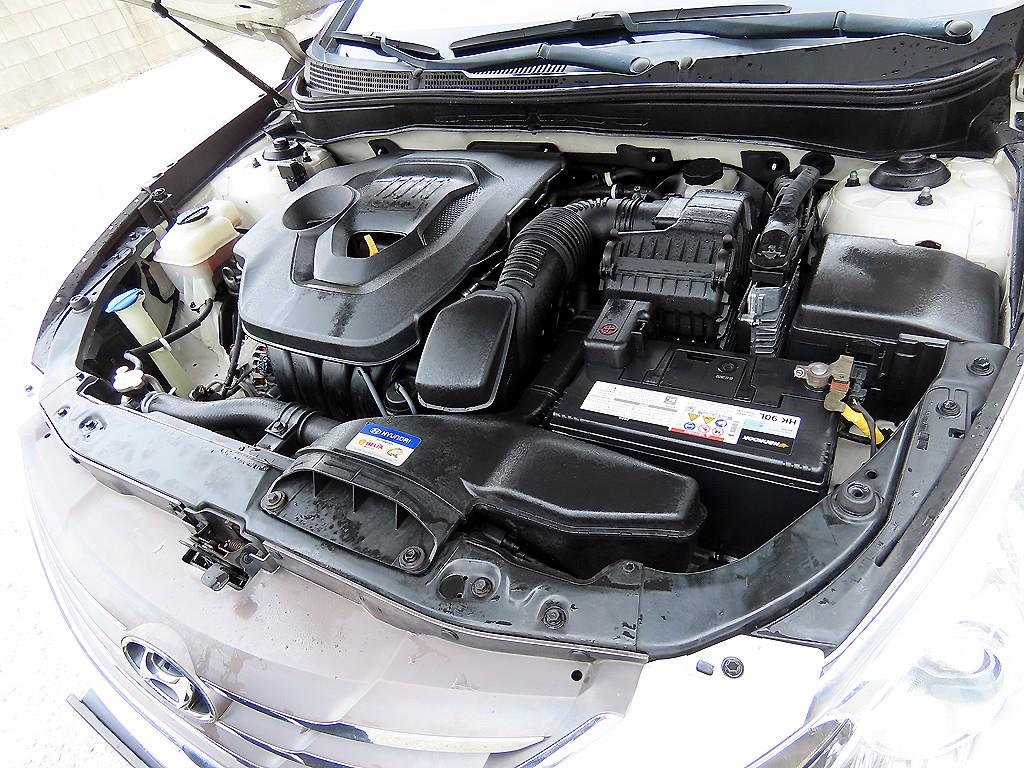 HYUNDAI Sonata 2012 Blanco - Importación desde Corea - HF Imports Iquique - Foto 19