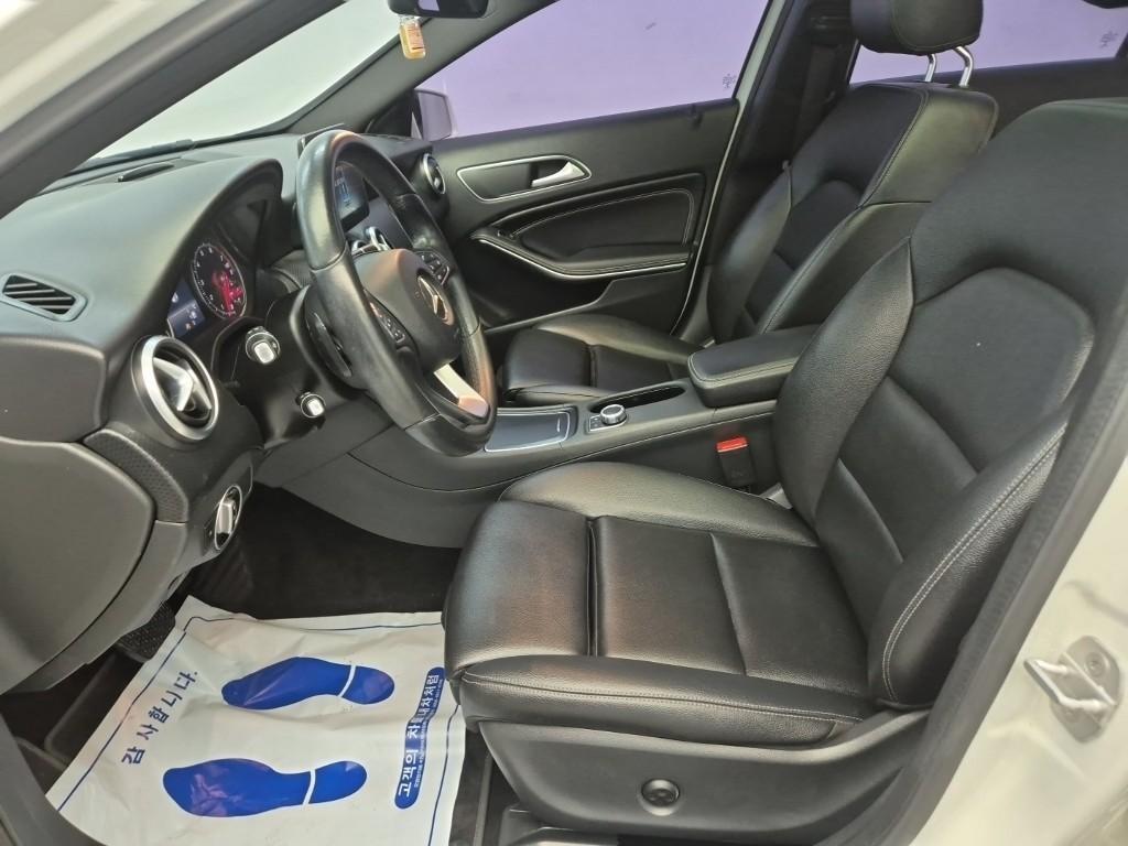 Mercedes Benz A Class - Vista 11