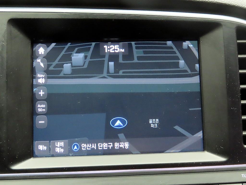 HYUNDAI Avante - Vista 9