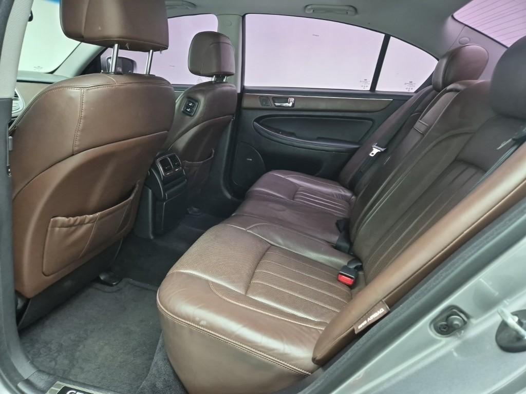 HYUNDAI Genesis 2011 Plateado - Importación desde Corea - HF Imports Iquique - Foto 18