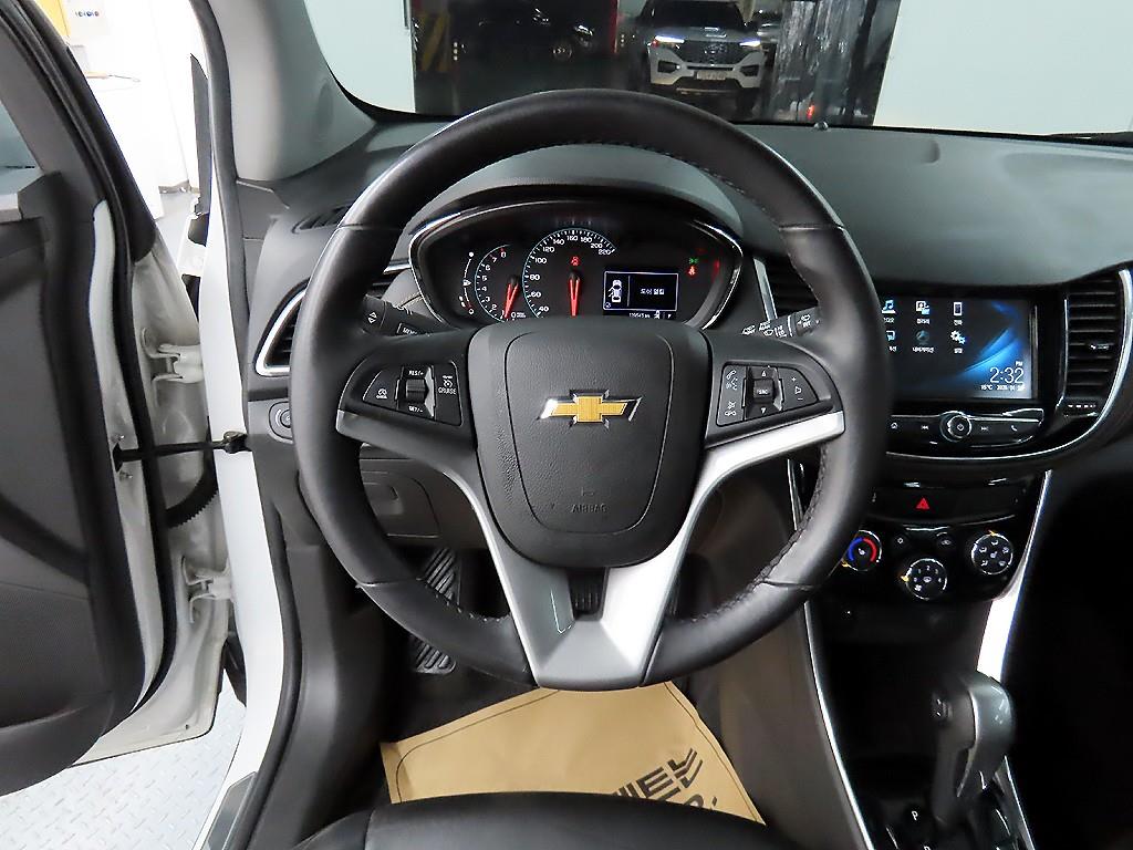 Chevrolet Trax - Vista 9