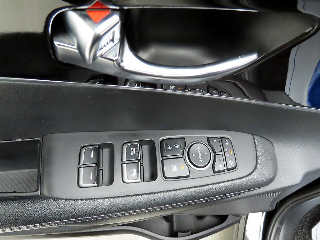 KIA Sorento - Vista 11