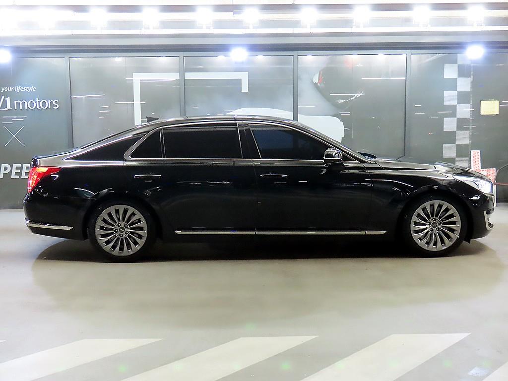 Genesis EQ900 - Vista 3