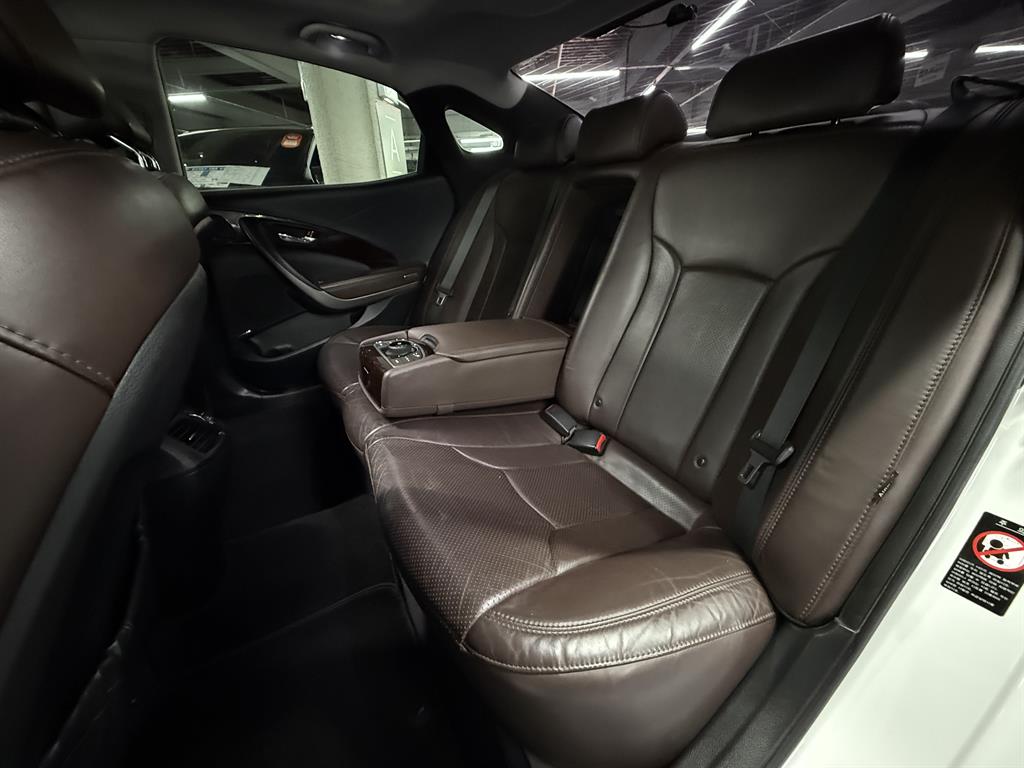 HYUNDAI Grandeur - Vista 7