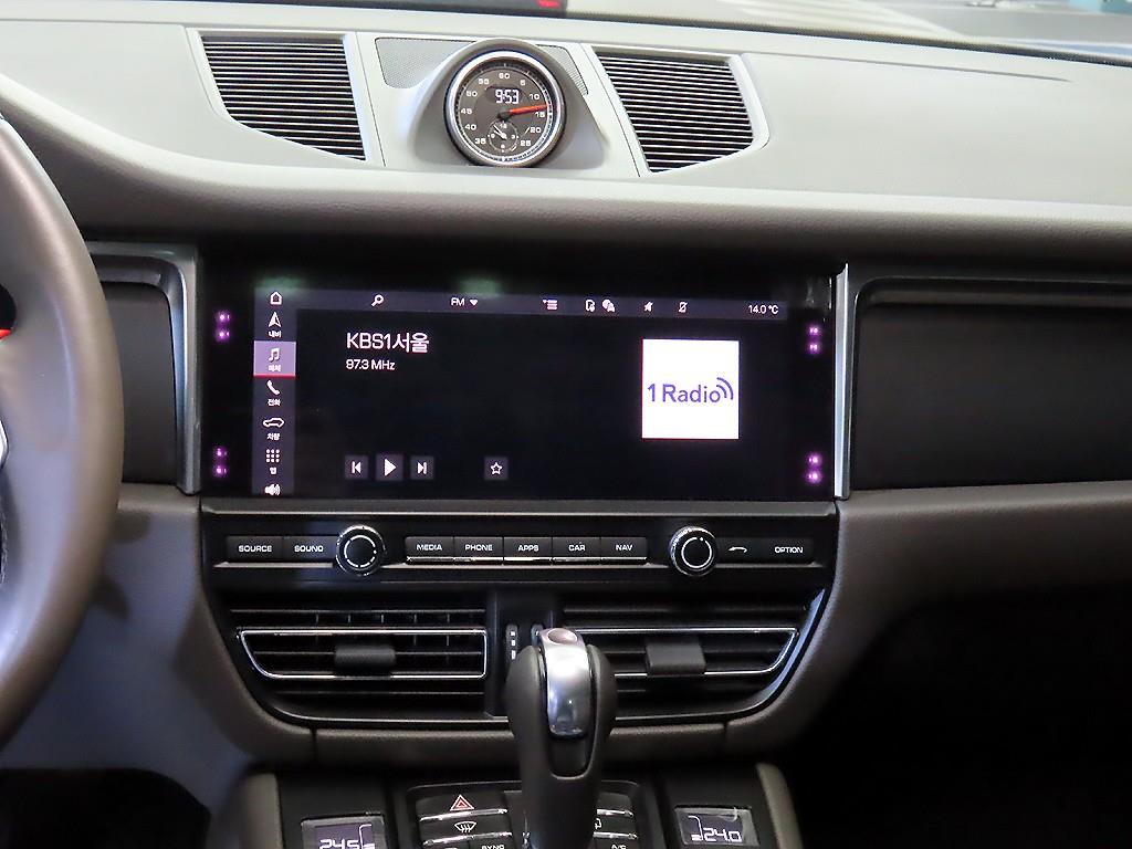 Porsche Macan - Vista 11