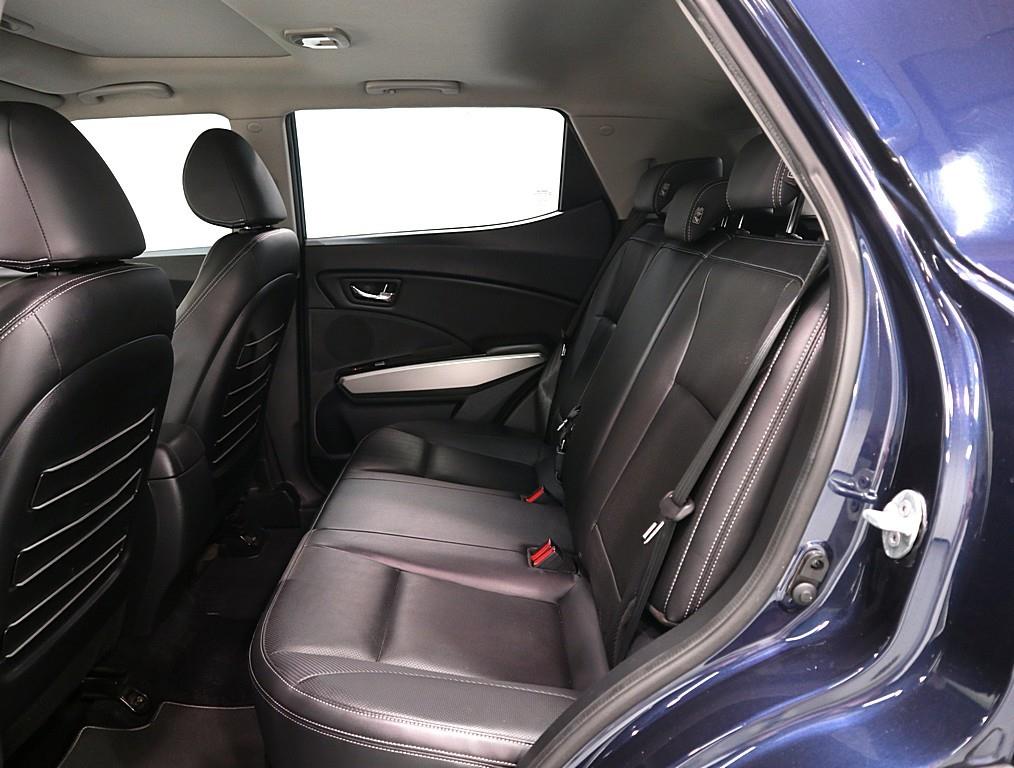 Ssangyong Tivoli - Vista 10