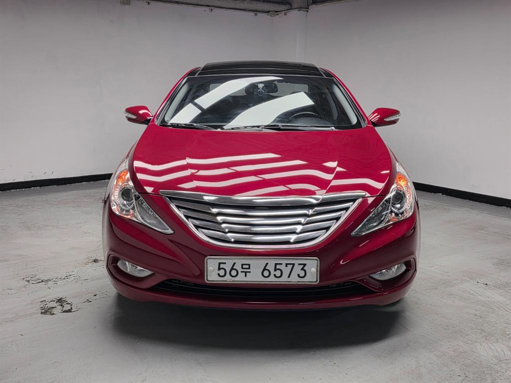 HYUNDAI Sonata - Vista 3