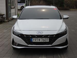 HYUNDAI Avante - Vista 2