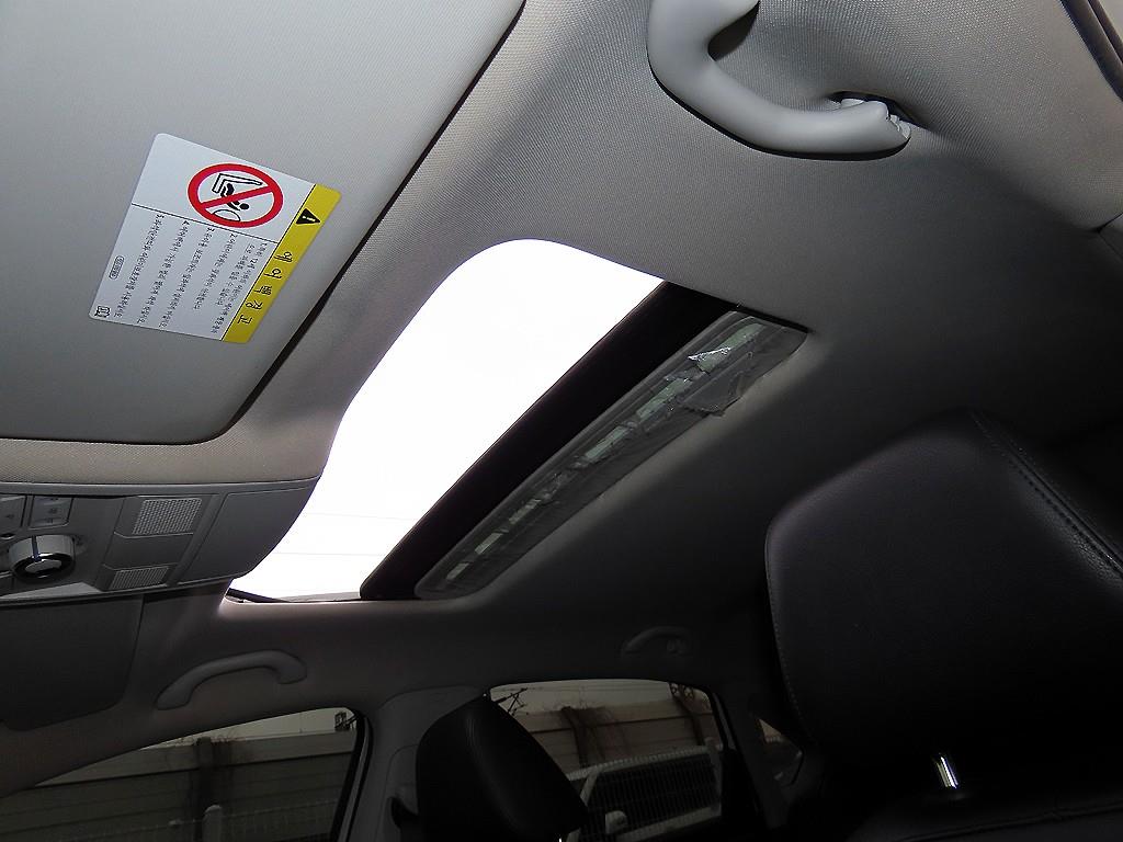 Volkswagen Passat 2018 Blanco - Importación desde Corea - HF Imports Iquique - Foto 17