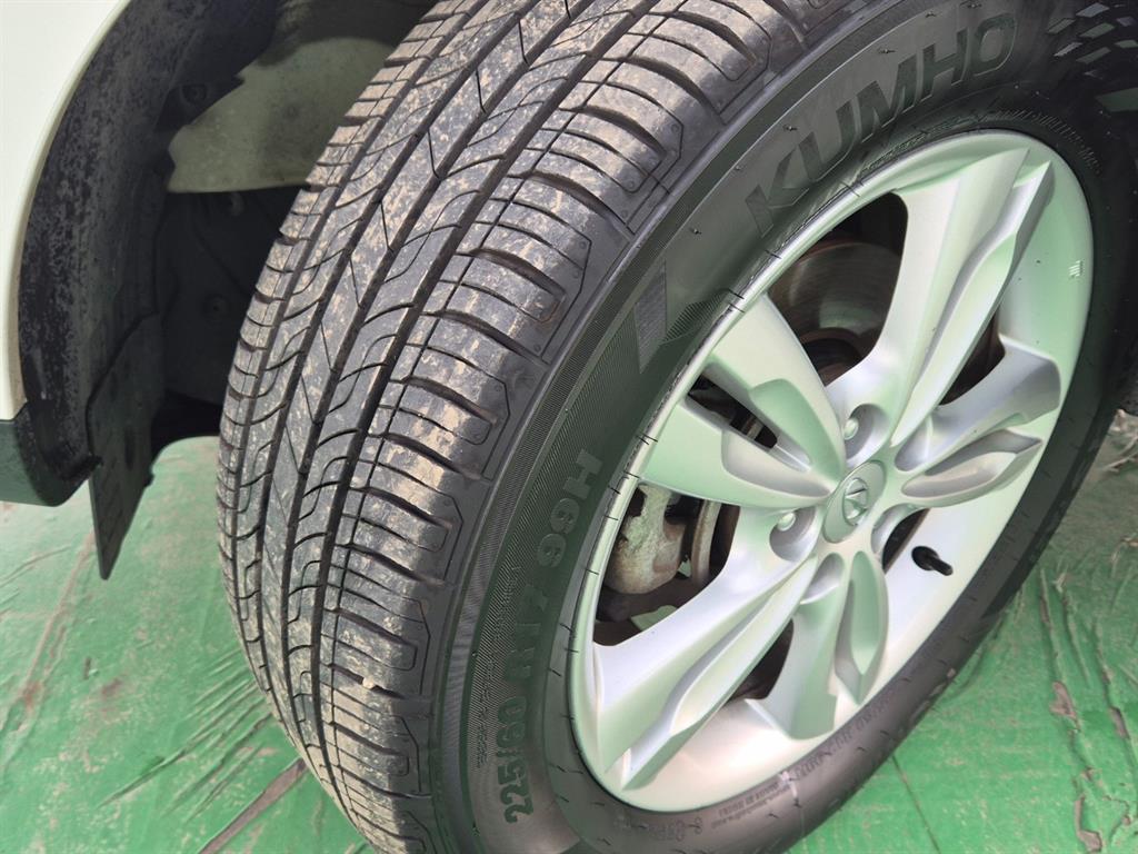 HYUNDAI Tucson 2011 Blanco - Importación desde Corea - HF Imports Iquique - Foto 19