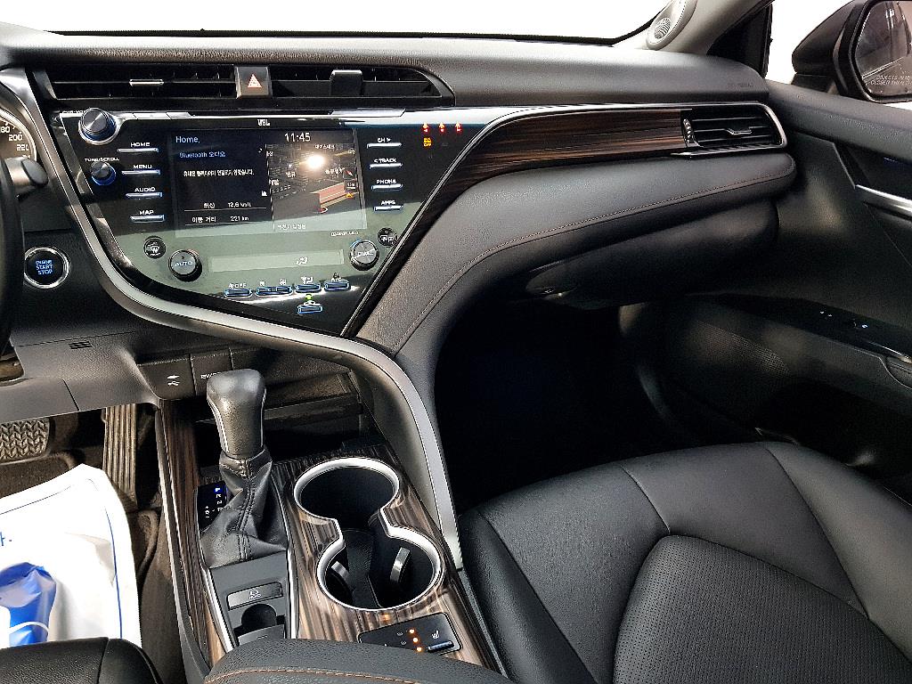 Toyota Camry - Vista 10