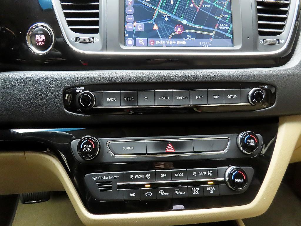 KIA Carnival 2019 Negro - Importación desde Corea - HF Imports Iquique - Foto 15