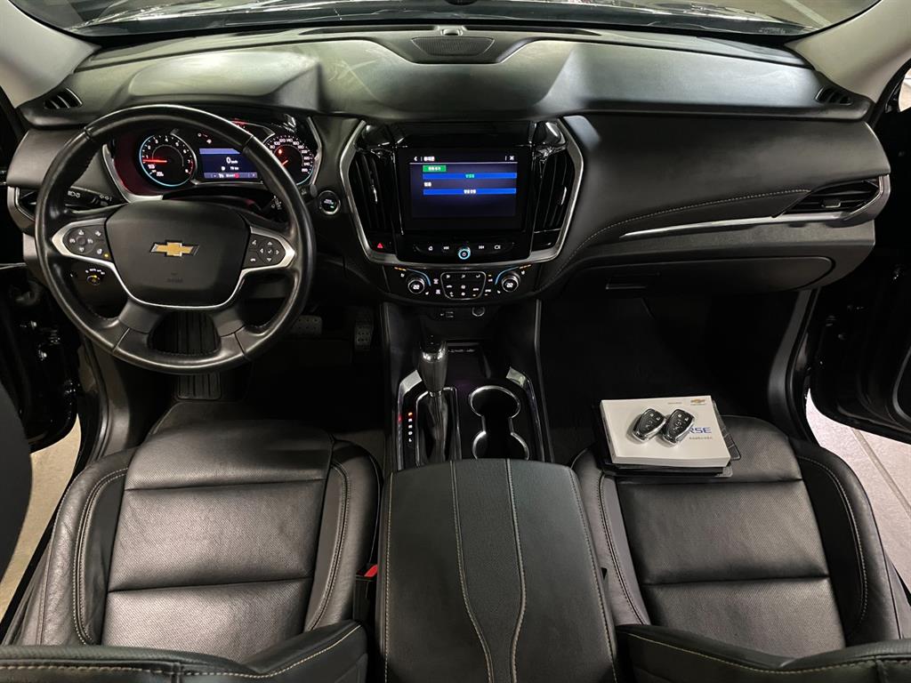 Chevrolet Travers - Vista 7