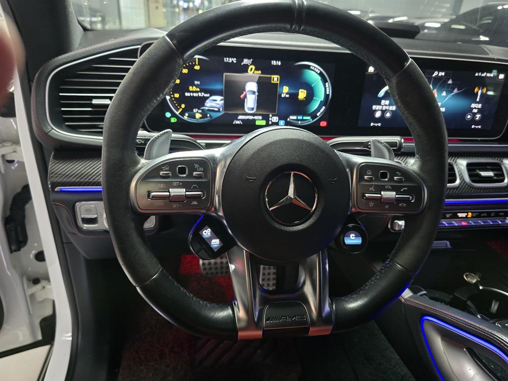 Mercedes Benz GLE Class - Vista 8