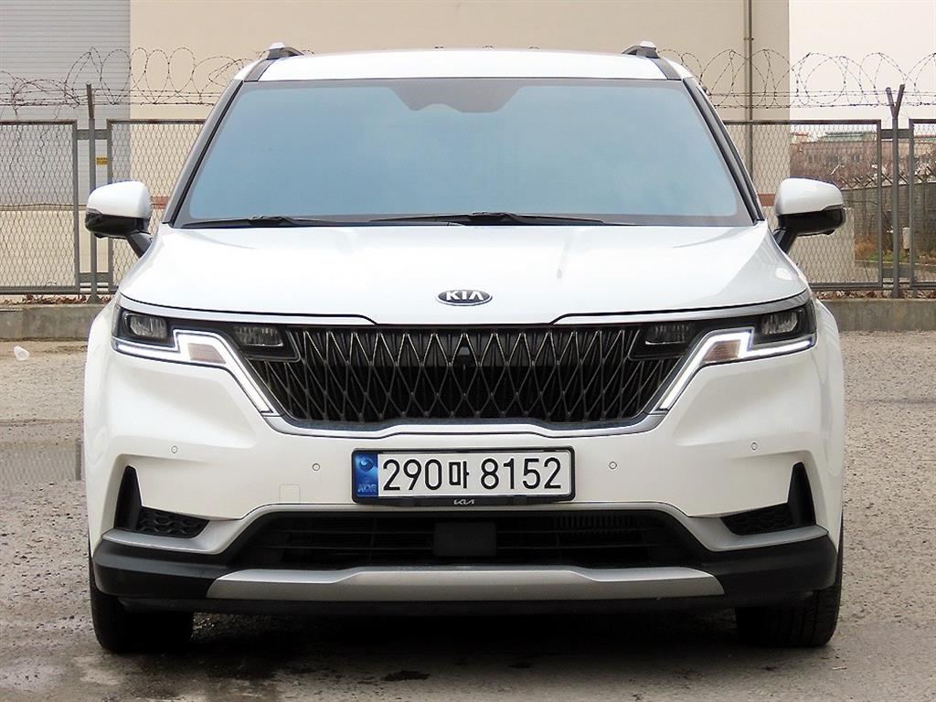 KIA Carnival 2021 Blanco - Importación desde Corea - HF Imports Iquique - Foto 1
