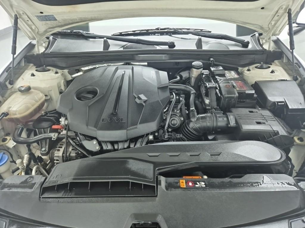 HYUNDAI Sonata - Vista 4