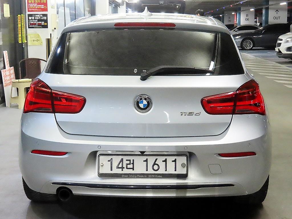 BMW 1 series - Vista 5