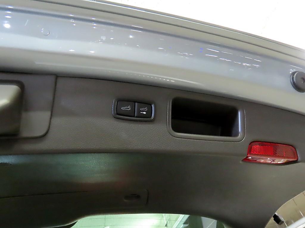 Porsche Macan 2021 skyblue - Importación desde Corea - HF Imports Iquique - Foto 14