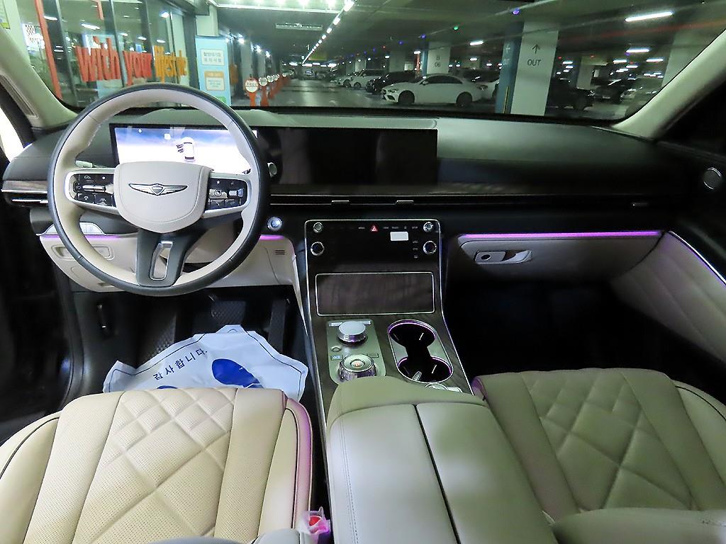 Genesis GV80 - Vista 10