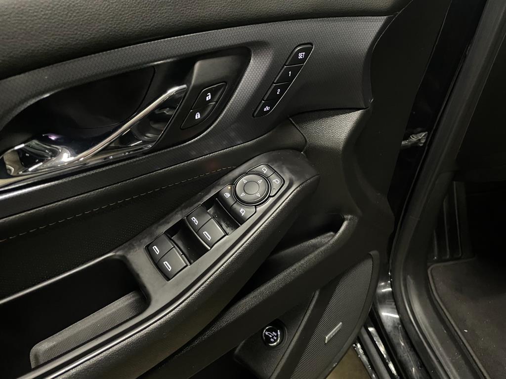 Chevrolet Travers 2020 Negro - Importación desde Corea - HF Imports Iquique - Foto 13