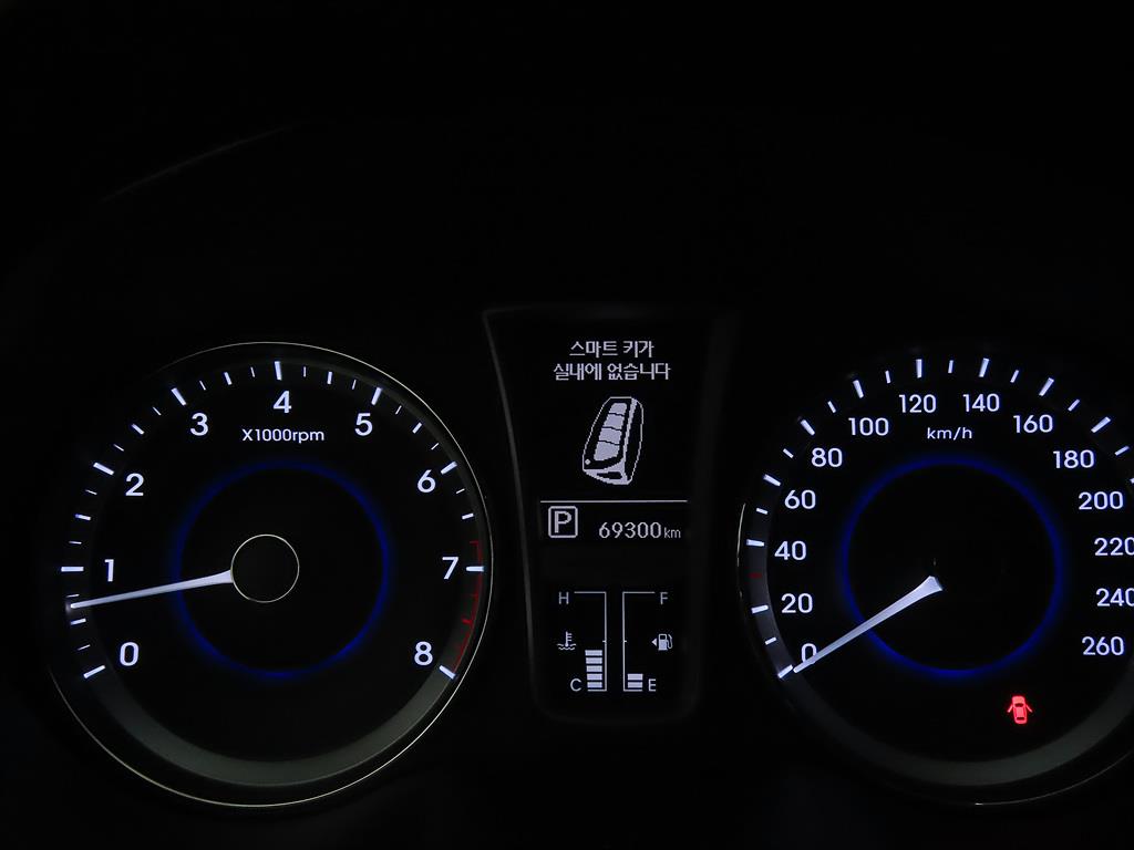 HYUNDAI Grandeur - Vista 8