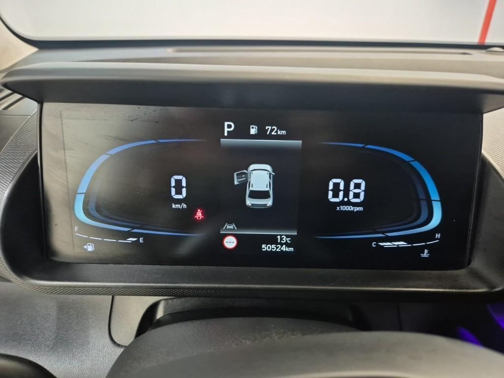 HYUNDAI Casper - Vista 6