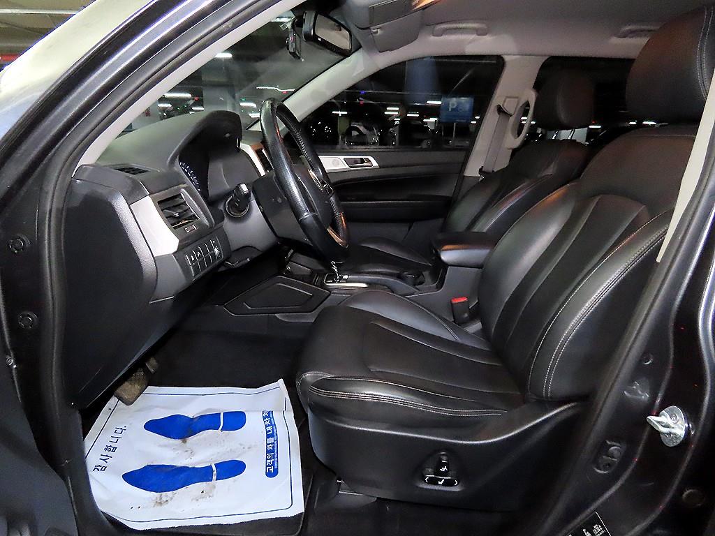 Ssangyong Rexton - Vista 6