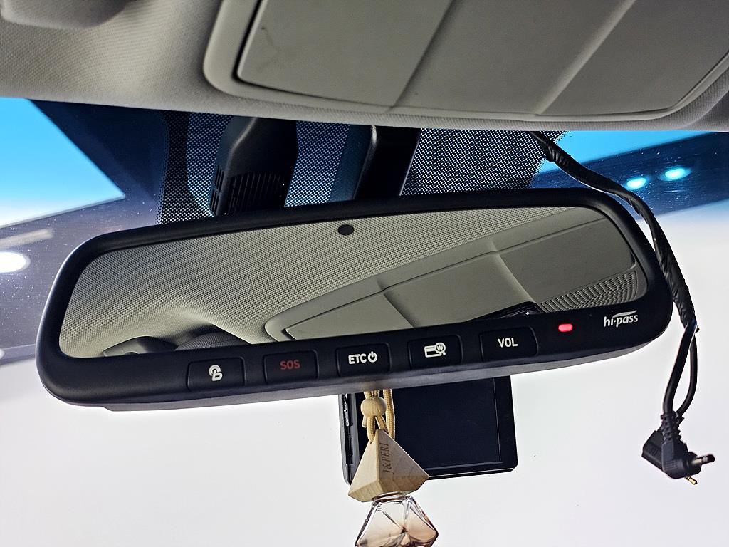 HYUNDAI Grandeur 2018 Blanco - Importación desde Corea - HF Imports Iquique - Foto 13