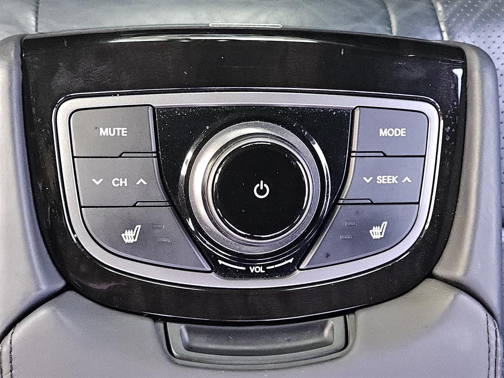 HYUNDAI Grandeur 2014 Negro - Importación desde Corea - HF Imports Iquique - Foto 16