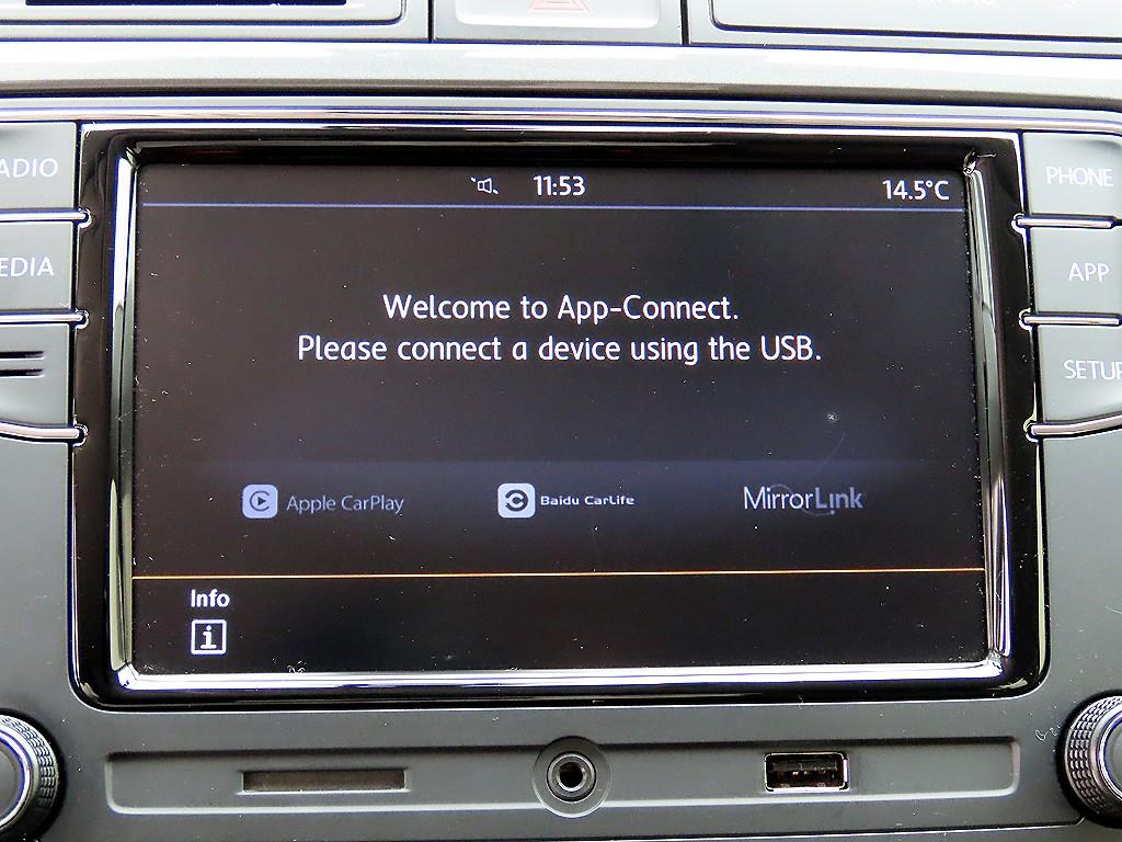 Volkswagen Tiguan 2015 Negro - Importación desde Corea - HF Imports Iquique - Foto 13