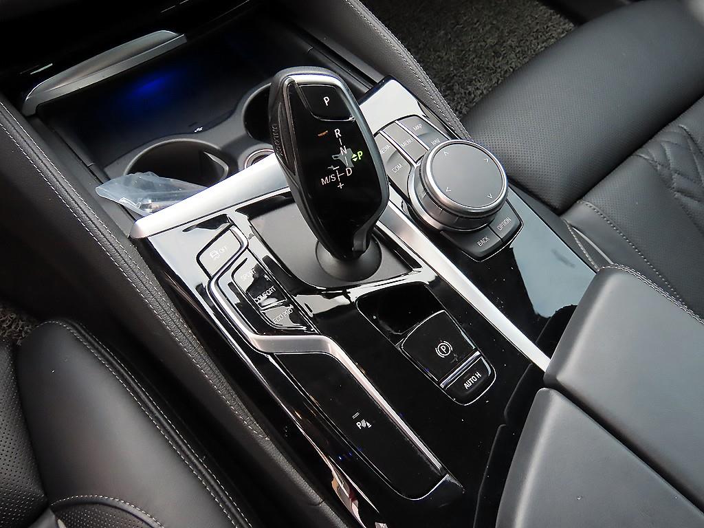 BMW 5 Series - Vista 10