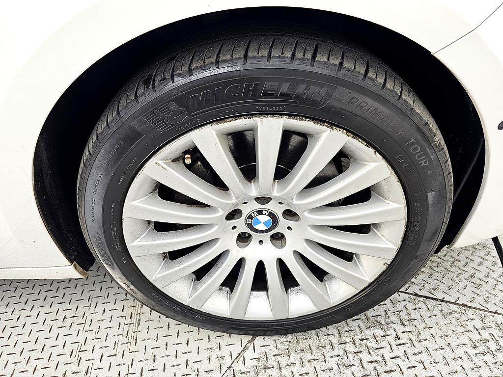 BMW Gran Turismo 2013 Blanco - Importación desde Corea - HF Imports Iquique - Foto 20