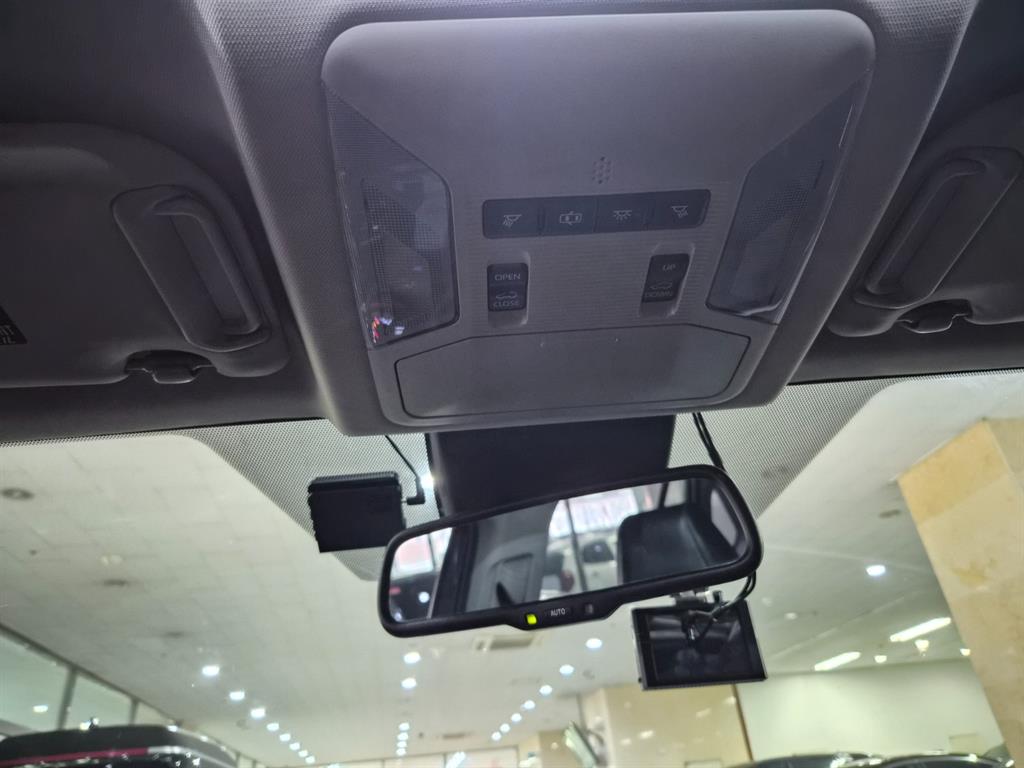Toyota RAV4 2019 Gris - Importación desde Corea - HF Imports Iquique - Foto 17