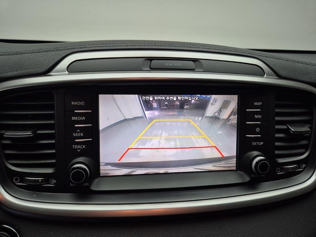 KIA Sorento - Vista 10