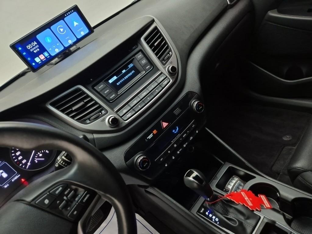 HYUNDAI Tucson - Vista 8