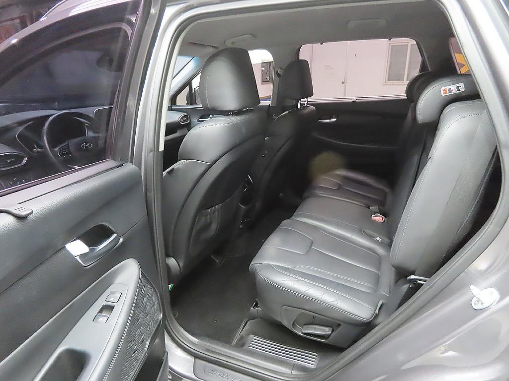 HYUNDAI Santa Fe 2019 Gris - Importación desde Corea - HF Imports Iquique - Foto 9