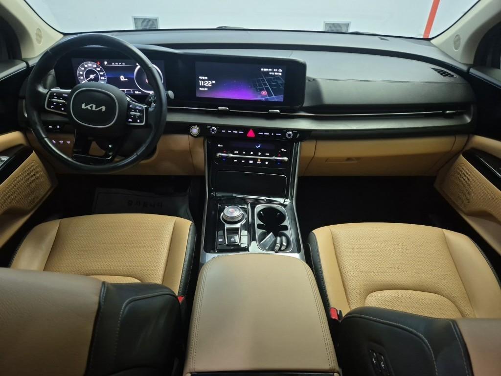 KIA Carnival - Vista 7