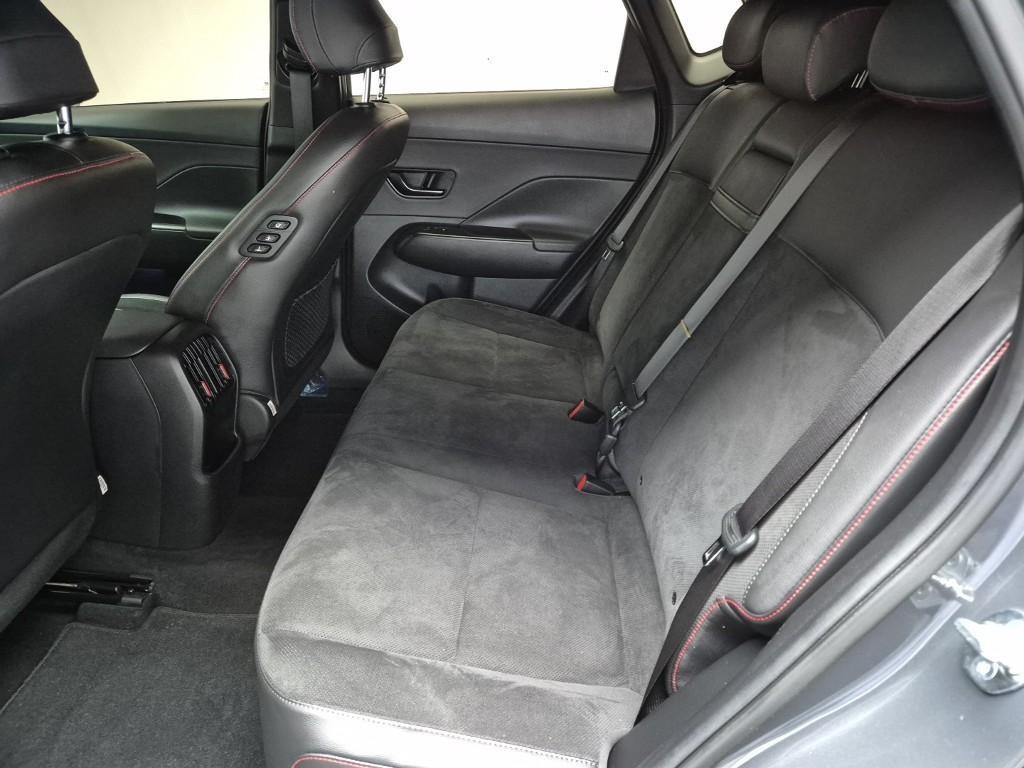 HYUNDAI Kona - Vista 12