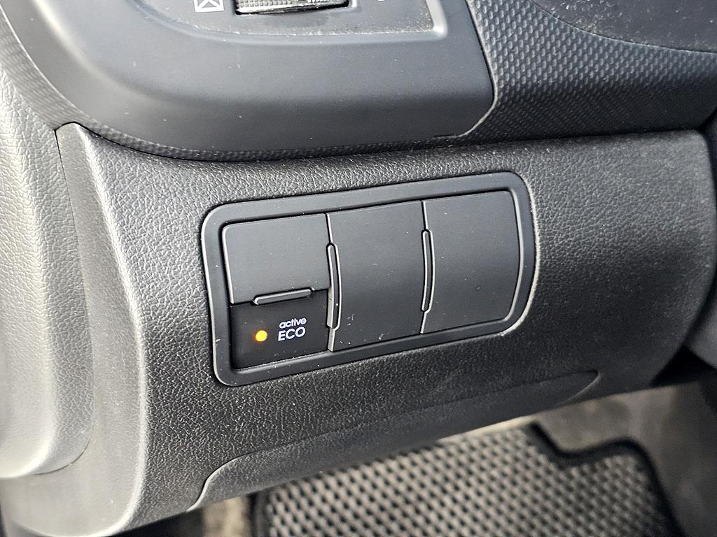 HYUNDAI Accent 2011 Plateado - Importación desde Corea - HF Imports Iquique - Foto 13