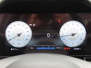 HYUNDAI Avante - Vista 10