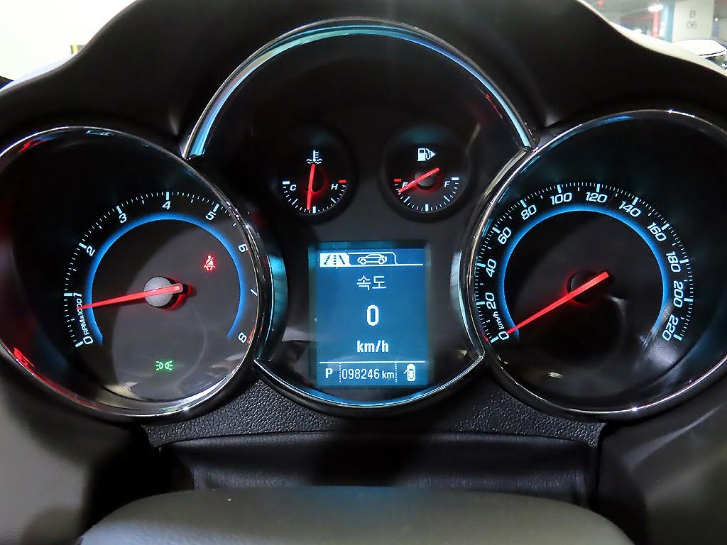 Chevrolet Cruise - Vista 9