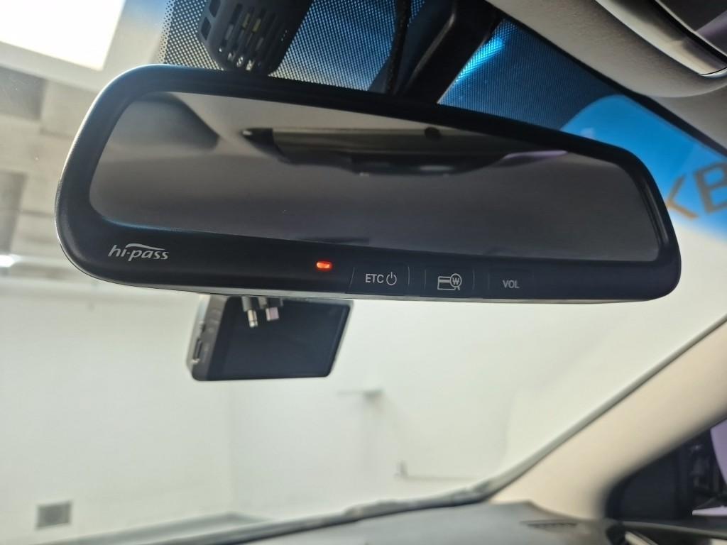 HYUNDAI Grandeur 2014 Negro - Importación desde Corea - HF Imports Iquique - Foto 17