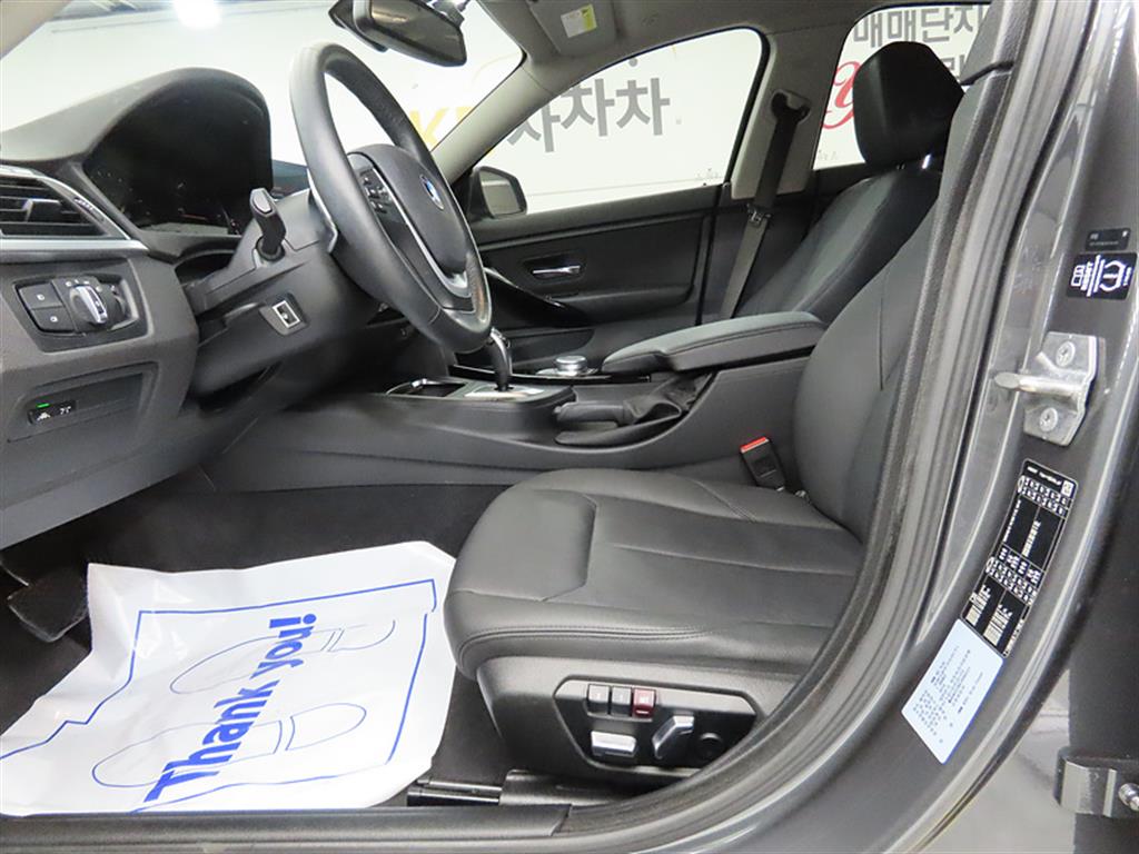 BMW 4 Series - Vista 5