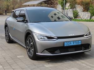 KIA EV6 - Vista 4