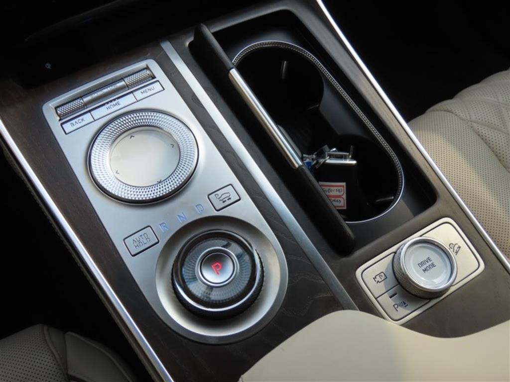 Genesis GV80 - Vista 11