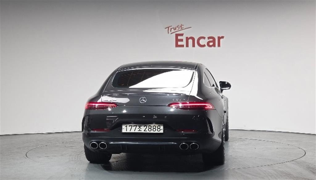 Mercedes Benz AMG GT - Vista 4