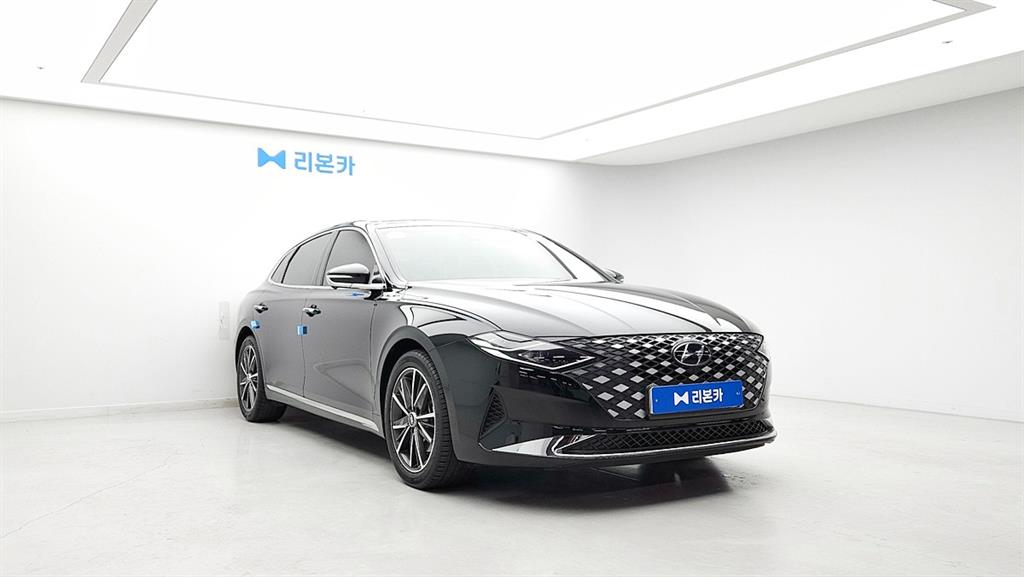 HYUNDAI Grandeur - Vista 3