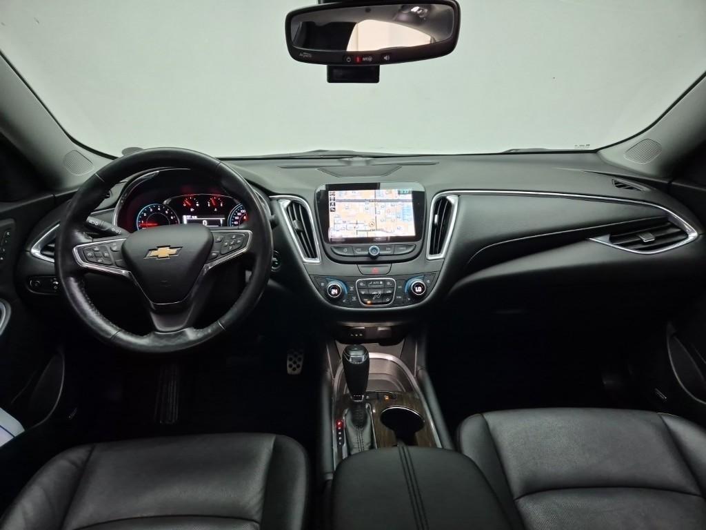 Chevrolet Malibu - Vista 7