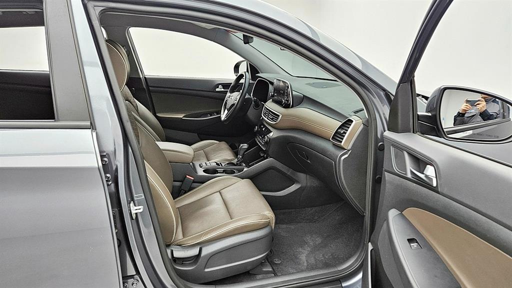 HYUNDAI Tucson - Vista 10